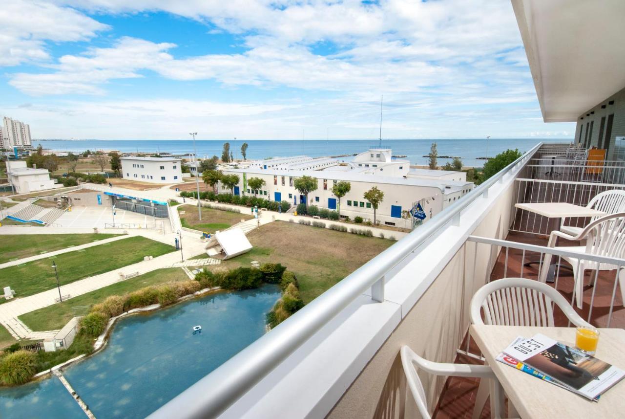 Hotel Cormoran Cattolica Luaran gambar