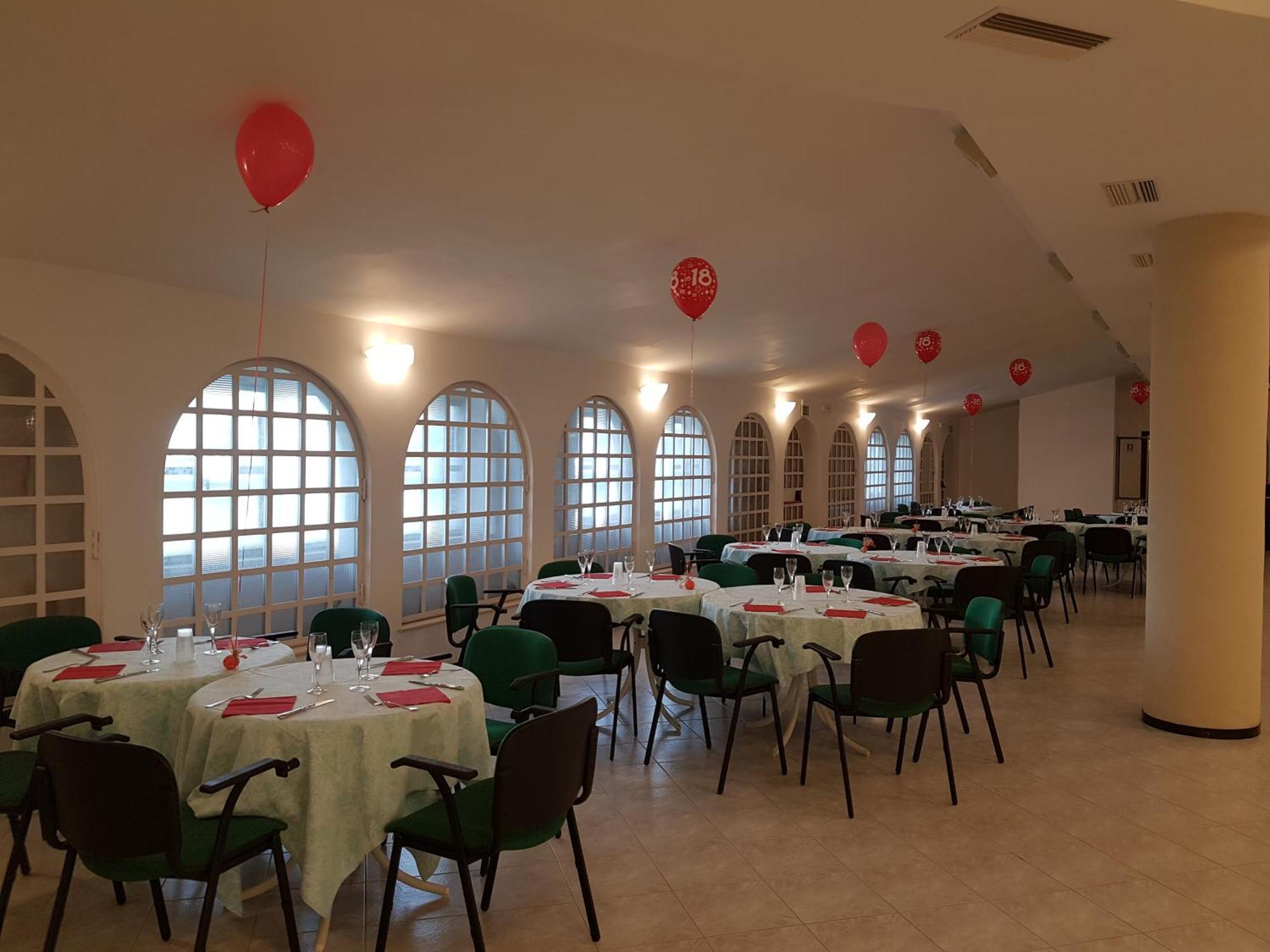Hotel Cormoran Cattolica Luaran gambar